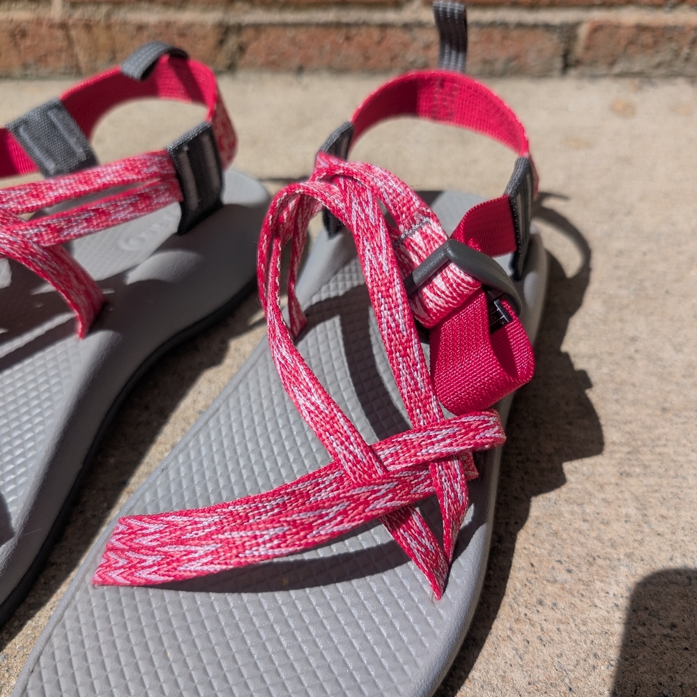 Stylish Pink and Gray Women's Sandals